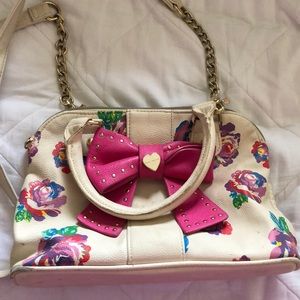 Betsey johnson purse